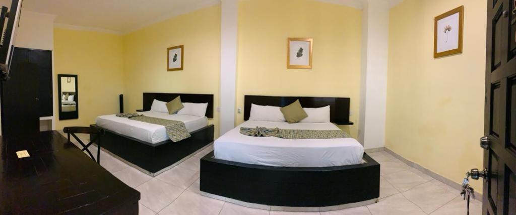 Hotel Boutique Rosa De Lima Santa Rosa de Jauregui Ngoại thất bức ảnh